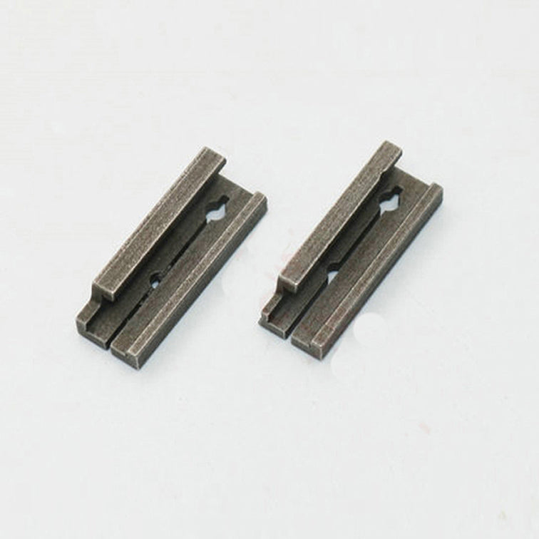 A pair HU101 Duplicating Fixture Clamp For Ford Focus Key Blank Key Cutting Machine Accessories Key Cutter Machine Parts